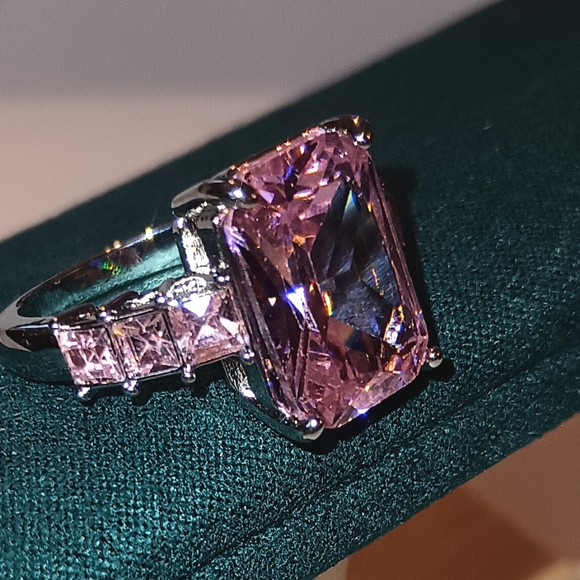 💕925 Sterling Silver Pink Ice Moissanite Ring - Picture 10 of 17